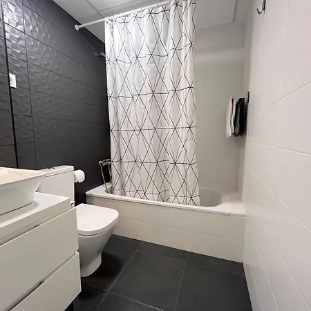 Alamos Breeze - 3br Next To The - Free Parking - Salt Pool * Torremolinos