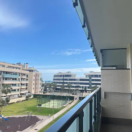 Alamos Breeze - Spacious 3br By The - Pool - Free Parking Lejlighed