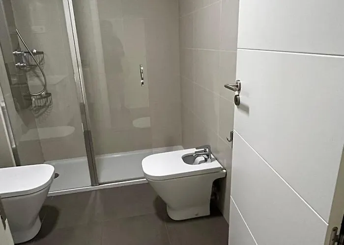 Alamos Breeze - 3br - Free Parking - Salt Pool - Next To The *