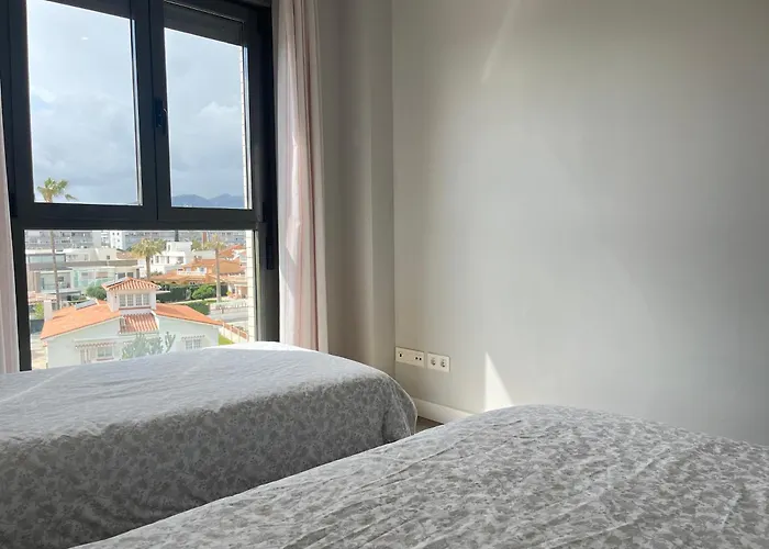 álamos Breeze - 3br - Free Parking - Salt Pool - Next To The Apartamento Torremolinos