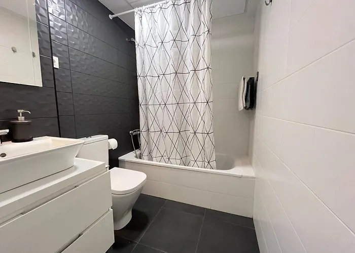 álamos Breeze - 3br - Free Parking - Salt Pool - Next To The * Torremolinos