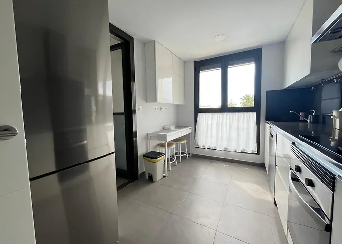 álamos Breeze - 3br - Free Parking - Salt Pool - Next To The *