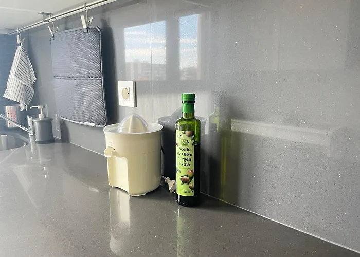 Alamos Breeze - 3br Next To The - Free Parking - Salt Pool Appartement *