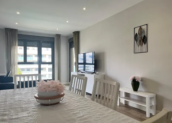 Appartement Alamos Breeze - 3br Next To The - Free Parking - Salt Pool *